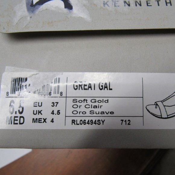 KENNETH COLE WOMEN'S SANDALS "GREAT GAL". SOFT GOLD. 6.5. NIB - Picture 11 of 11
